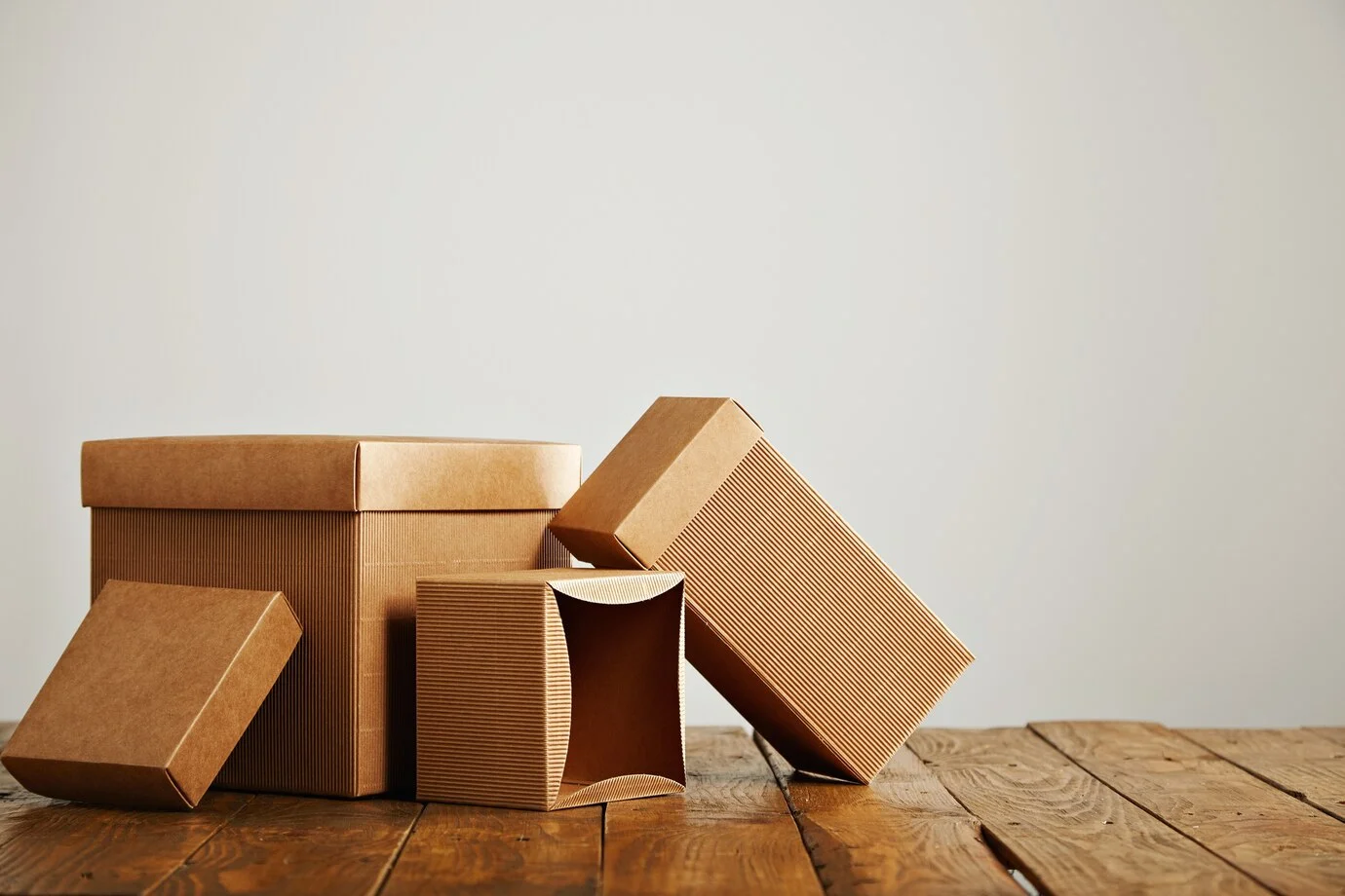 kraft boxes with attached lid